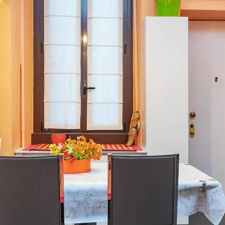 Appartement Ihost - Bassini 46 *